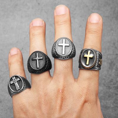 Christian Cross Black Religon Männer Ringe Edelstahl Punk Cool Stuff Mode-Accessoires Schmuck für Frauen Geschenk