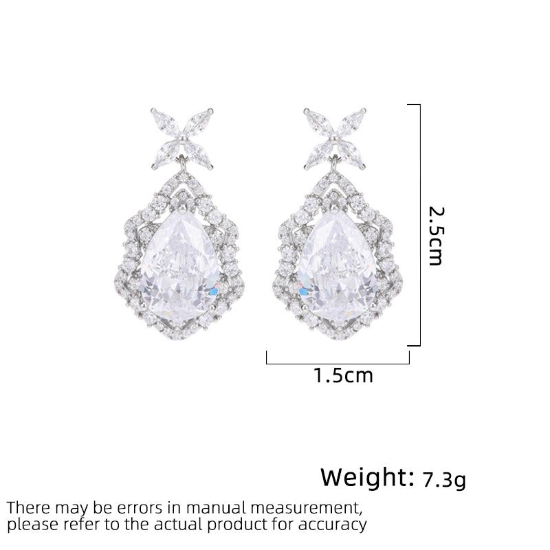 Women's Light Luxury Design Elegant Water Droplet Inlaid Zircon Earrings Fashionable And Versatile Niche Design Earrings