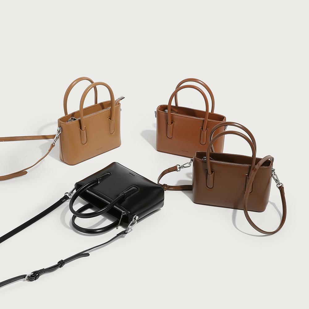 Осенне-зимняя новая нишевая сумка высокого класса на одно плечо подмышкой — фото 5