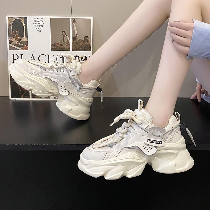 Meeste Kingad Tossud meeste vabaaja Meeste kingad tennised Luksuslikud kingad Treener Race Hingavad jalanõud mood jooksujalatsid naistele