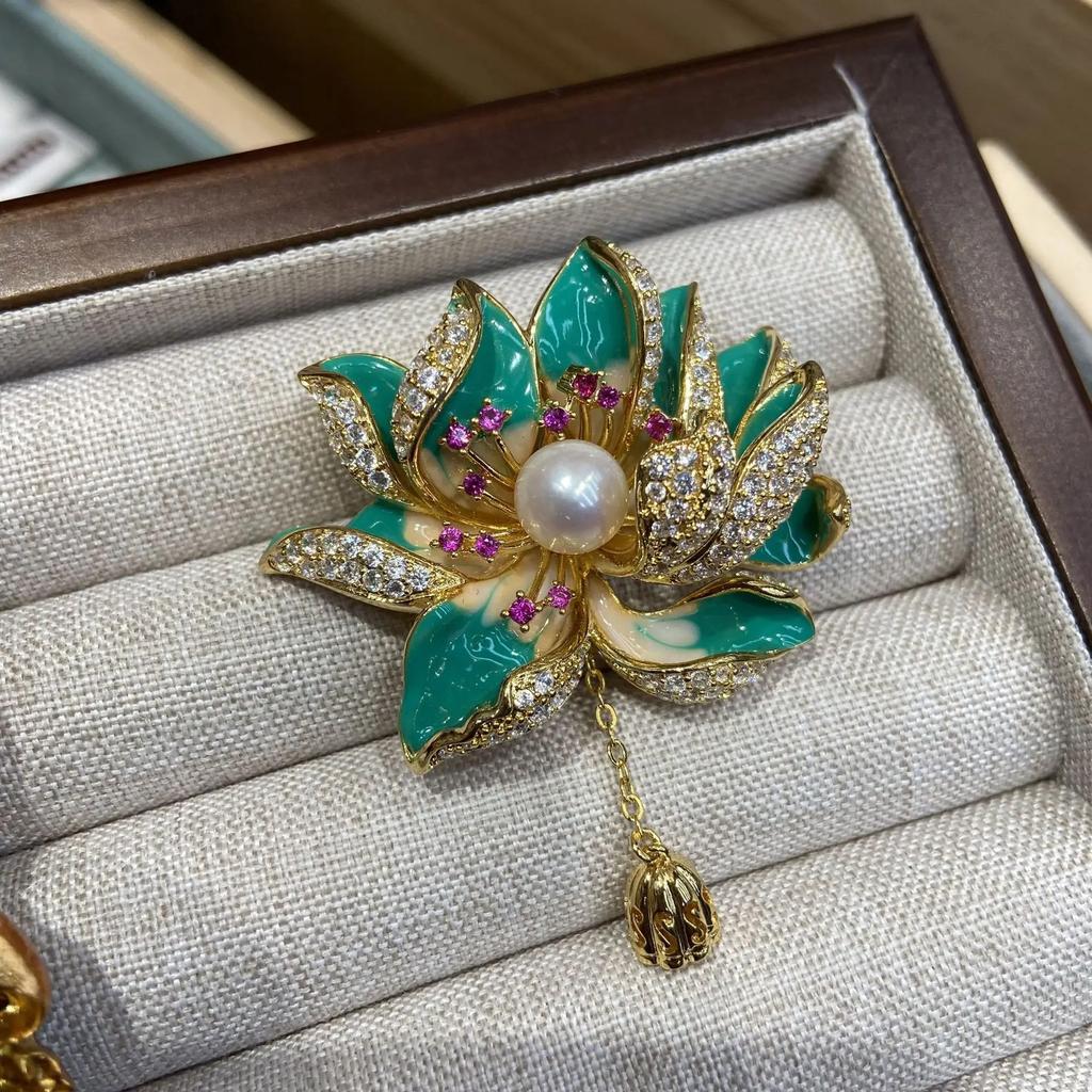 Lotus Pendant Enamel Brooch Badges Fashion Pearl Flower Exqusiite Pin Jewelry