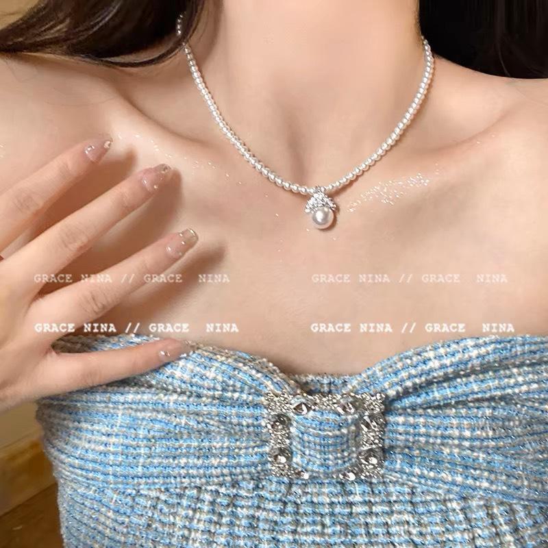 

Zircon Crown Pearl Necklace: Light Luxury, Niche Design Clavicle Chain for Women - Perfect Winter Sweater Accessory X1574 белый