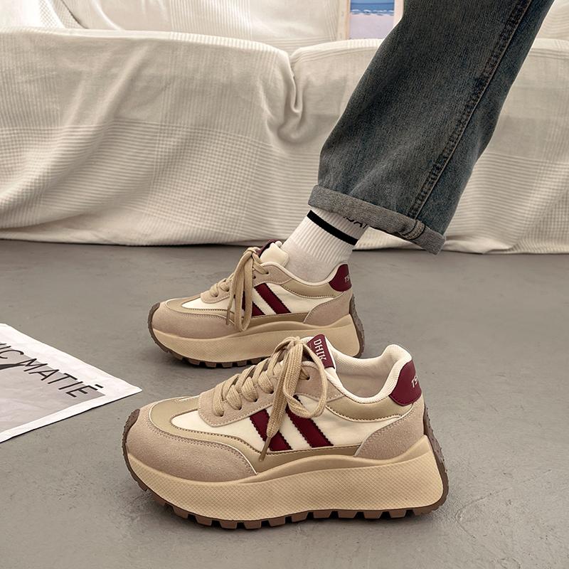 

2024 Forrest Gump обувь супер огонь досуг спорт маленький универсальный осень и зима увеличить высоту стопы платформа папы обувь женская новая мода 40