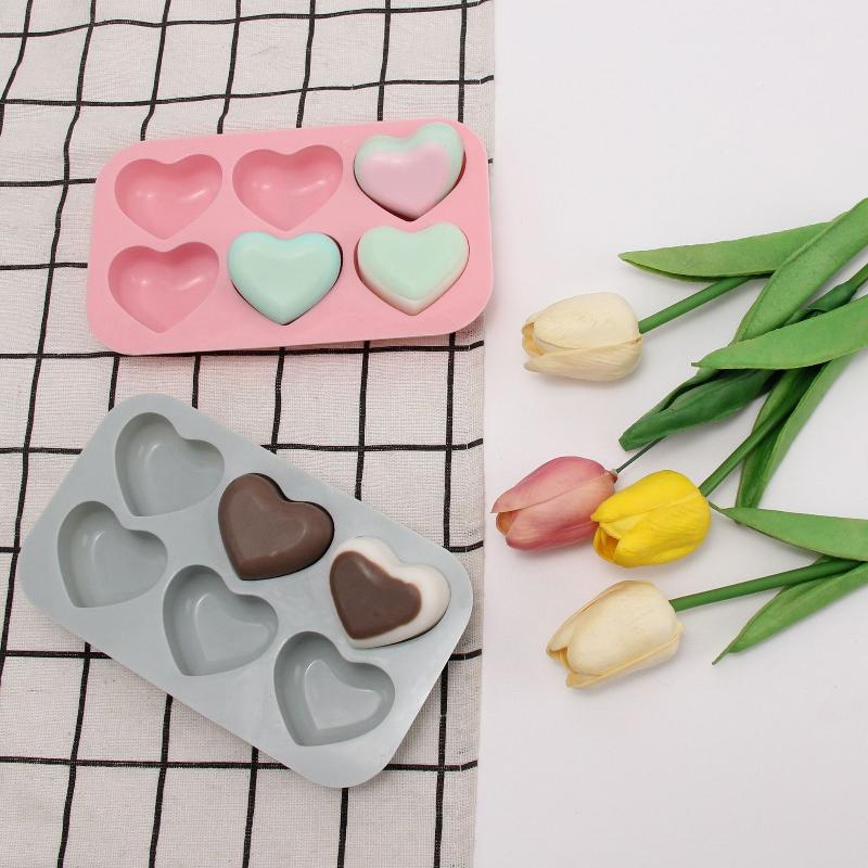 6-Kammer-Valentinstag-Herz-Silikon-Backform Liebe Schokolade Süßigkeiten Keks Eisform Niedliche Geschenke Seifenkerzen-Herstellungsset