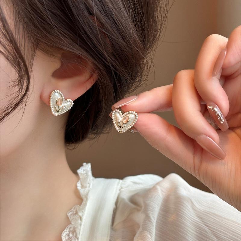 Dripping Love Tulip Flower Stud Earrings Women'S Light Luxury High Sense Fashion Personality Trend Versatile Earrings