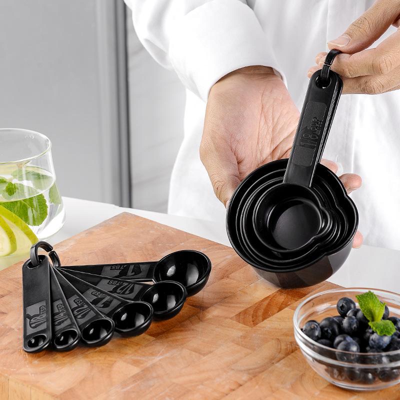 11Pcs Kitchen Measuring Tools Set Plastic Measuring Spoons Teaspoon Sugar Scoop Cooking Baking Cake Flour Measuring Cups New
