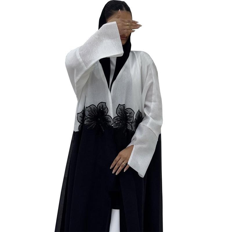 MQ210 Elegant 3D Applique Crinkle Abaya Cardigan for Modest Fashion