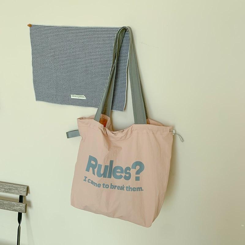 

Stylish and simple letter large-capacity tote bag, new contrasting color versatile drawstring pleated shoulder bag рожевий