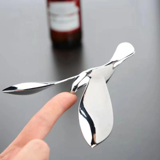 Otwieracz do butelek Flying Bird z obrotową podstawą, metalowy barek, akcesorium do piwa, wina, kreatywny prezent na biurko