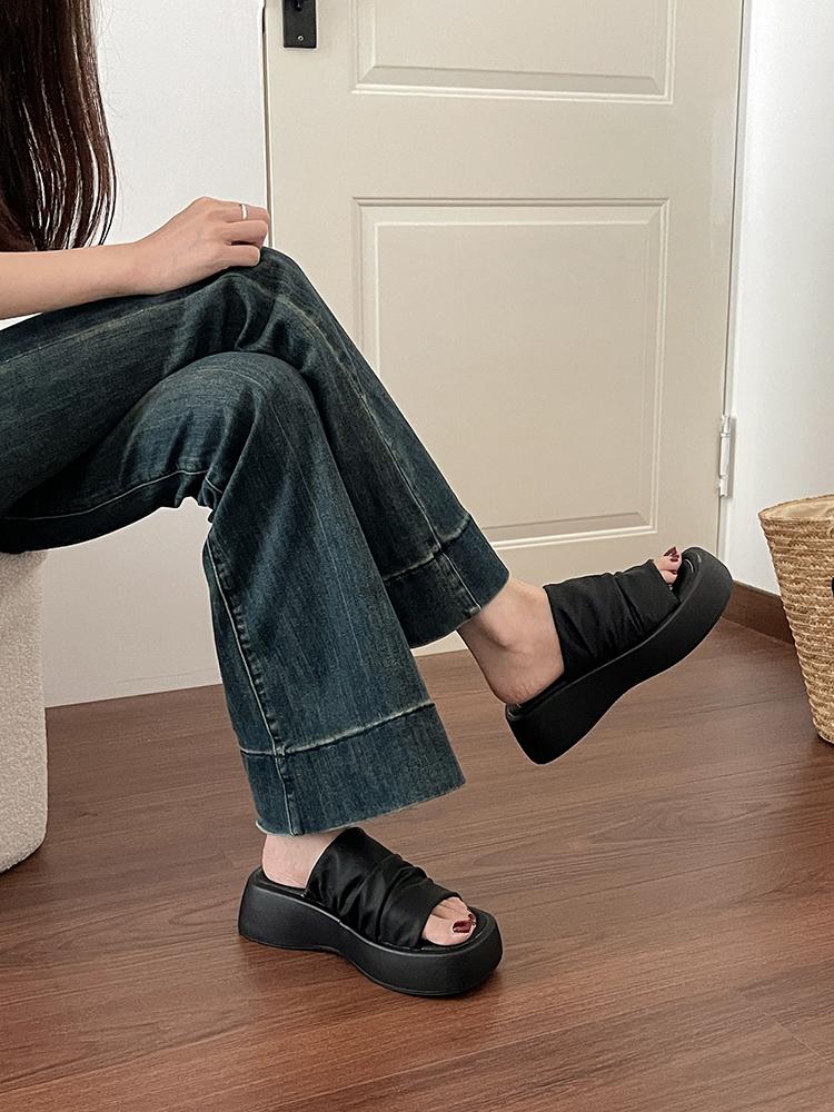 Fashion Shoes Woman 2025 Slippers Summer Shale Female Beach Platform Luxury Slides Silver Sabot Designer Scandals Fashion Beach Shoes La