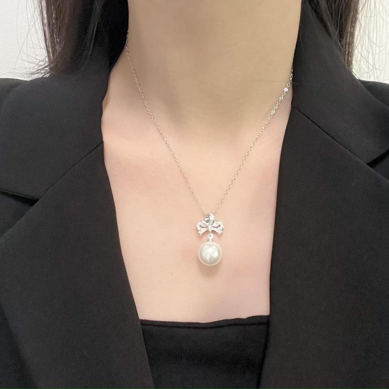 Elegant French-Style Earrings for Women: Simple Niche Zircon Bowknot Earring and Necklace Set ожерелья