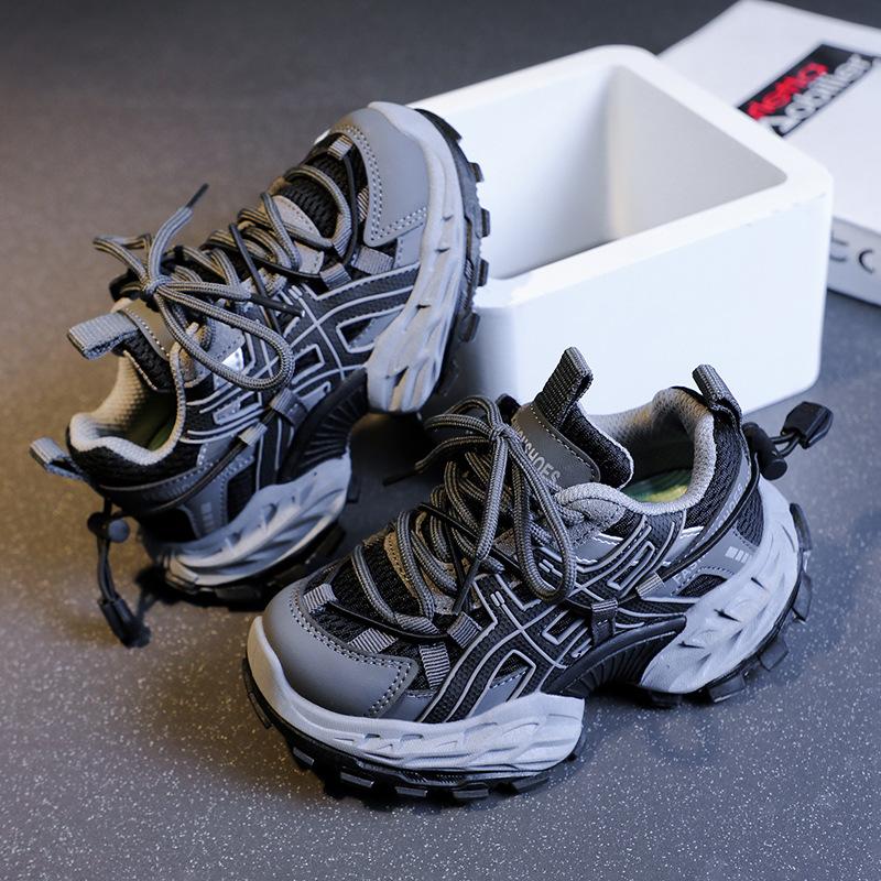 Fashionable boys' sneakers, new autumn Korean-style children's breathable running shoes, girls' stylish dad shoes