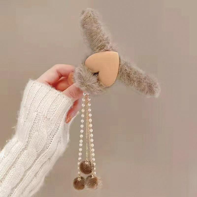 Plush Bow Tassel Grab Clip Furry Hairpin Female Back Head Hair Clip Shark Clip Autumn and Winter Hairpin Headdress