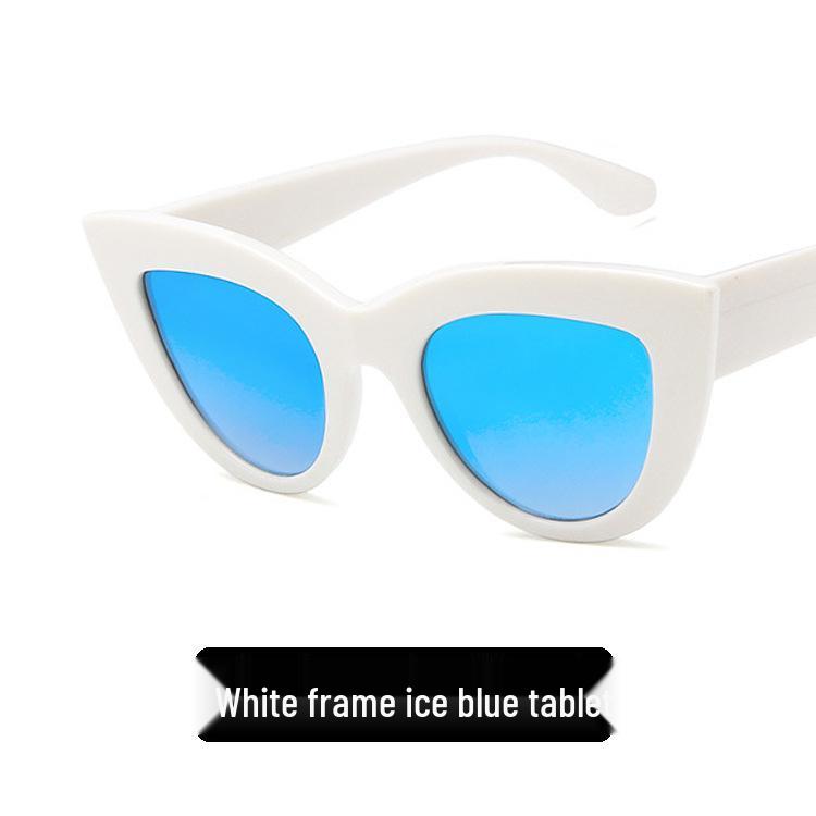 2018 Retro Cat Eye Sunglasses - Trendy European & American Street Style