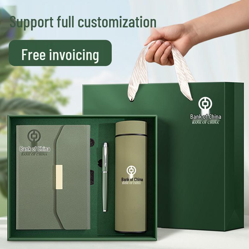 Exklusives Geschenkset: Maßgeschirm, Isolierbecher, Hochwertiges Notizbuch, USB-Speicherstick, Firmengeschenk