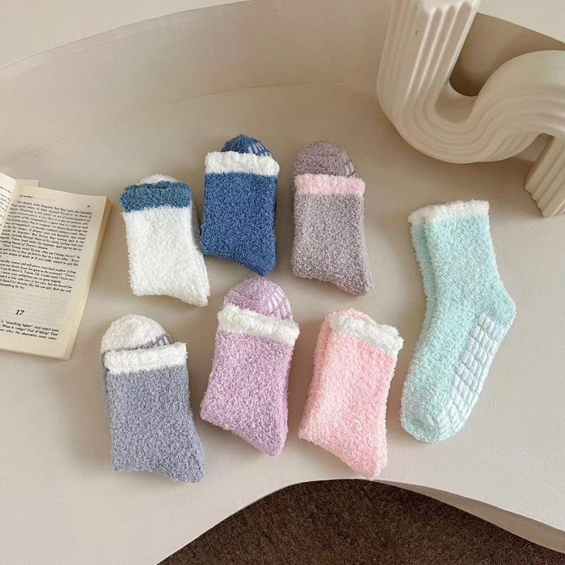 Women Winter Warm Fuzzy Socks Thick Thermal Solid Soft Fluffy Socks Cute Fashion Slipper Home Floor Sleeping Socks