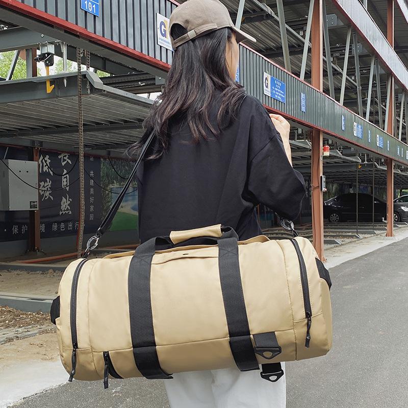 Männer und Frauen haben multifunktionale, großvolumige, druckreduzierende Hand-Trocken- und Nass-Trennung Sporttaschen und Schuhfächer