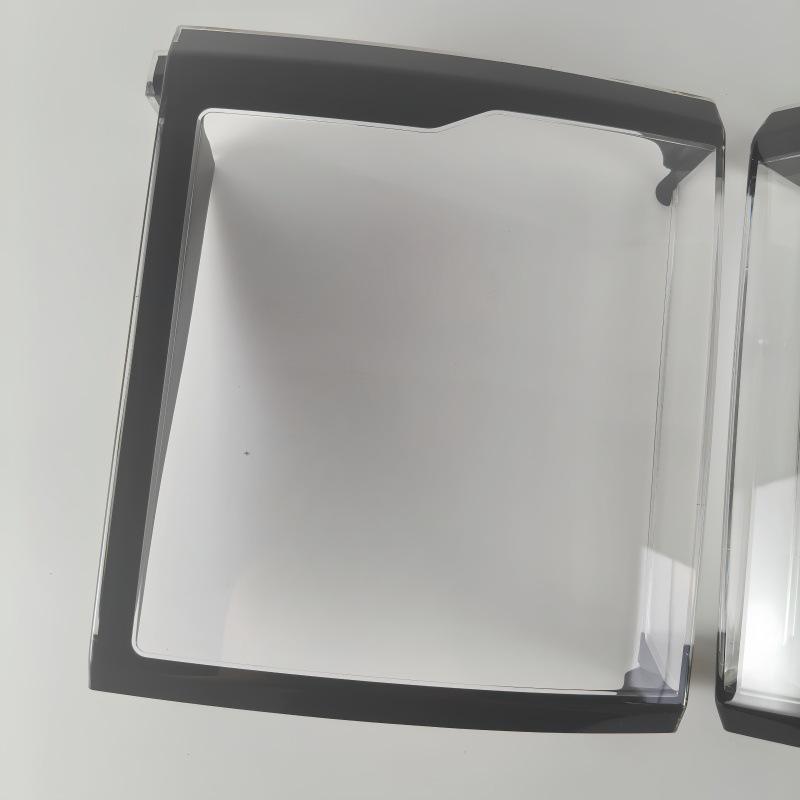 Land Rover Discovery Sport Taillight Covers (2015-2018)