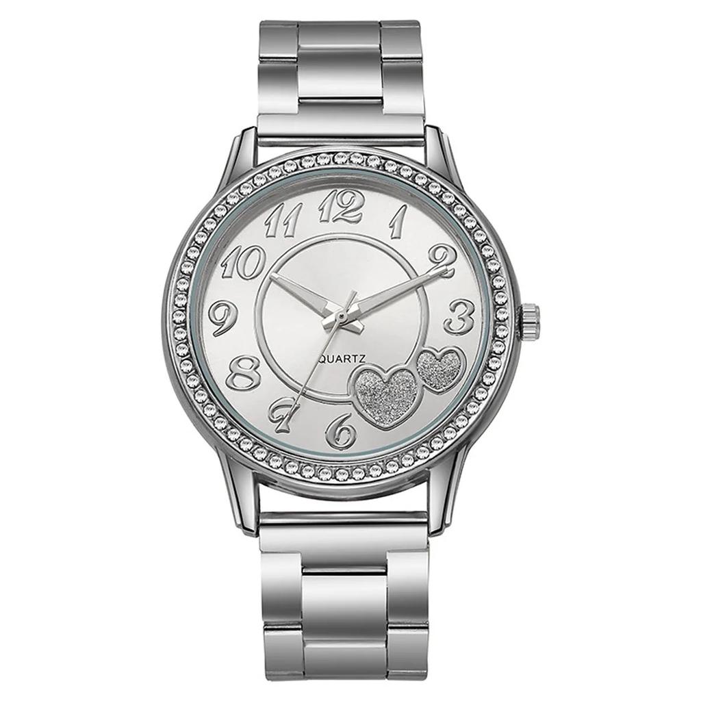 Inlaid rhinestone heart-shaped dial quartz watch, women's strap watch, exquisite dial, clothing accessories
