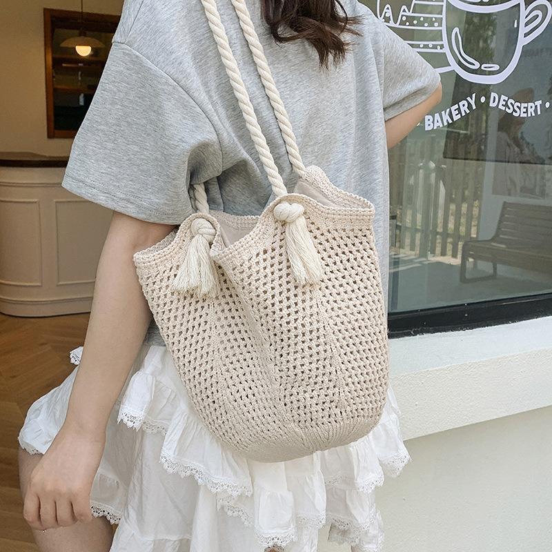 Large-capacity Design Handbag New Hollow-woven Lazy Literary Seaside Leisure Shoulder Armpit Bag