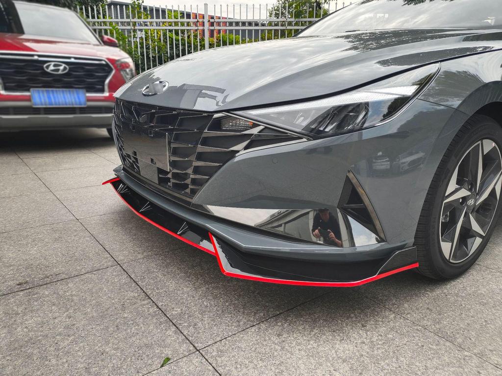 Frontsplitter & Seitenschweller Kit für Hyundai Elantra 7. Generation: Stoßfänger Kollisionsschutz
