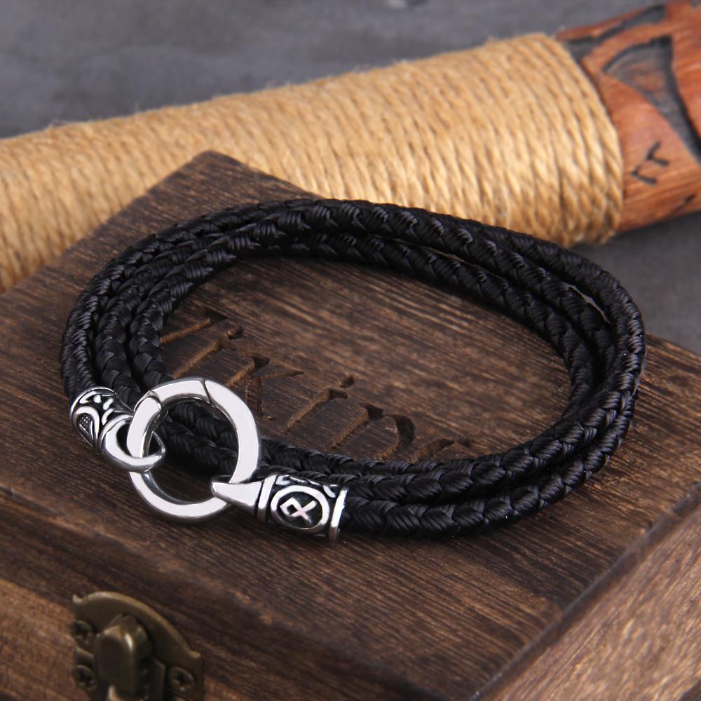 Nordiskt Vikingarune Hänge Halsband med Öppen Rund Lås Rostfritt Stål Kedja och Trä Presentförpackning