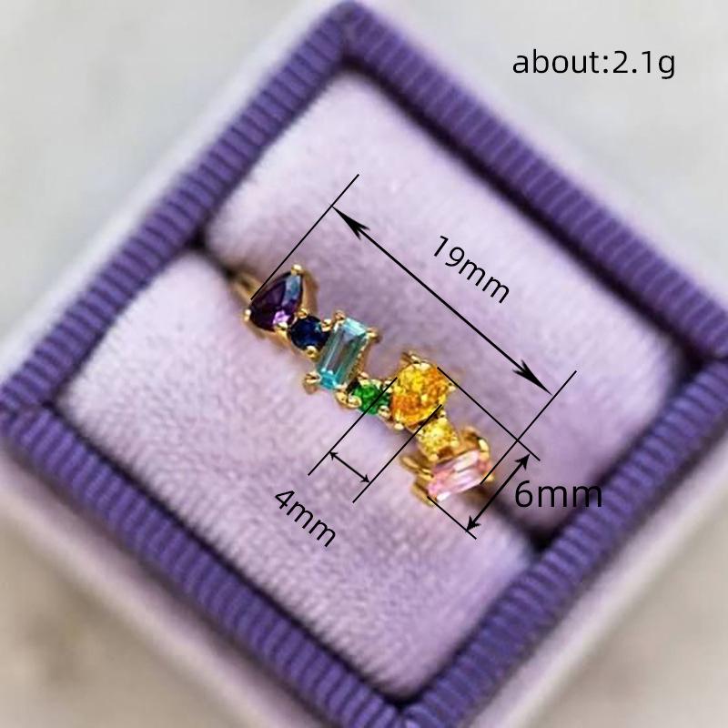 Cao Shi Exquisite Zircon Geometric Fashion Ring - High-End, Light Luxury Statement Piece for Women