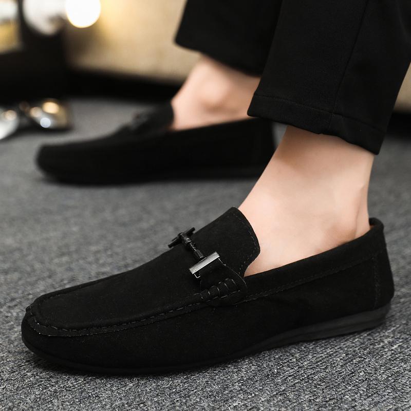 Mens Loafers Lightweight and Breathable Casual Shoes Mens Flat Driving Shoes Soft Sole Slip On Business Shoes Moccasins
