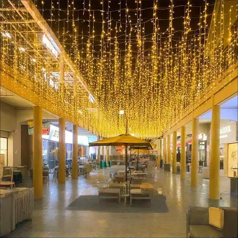 Outdoor Waterproof LED Icicle Waterfall String Lights