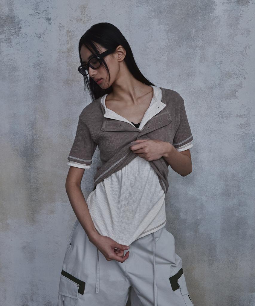 PARADIGMFILM [Ep.02] Slub Layered Henley Neck Knit Top (Beige)