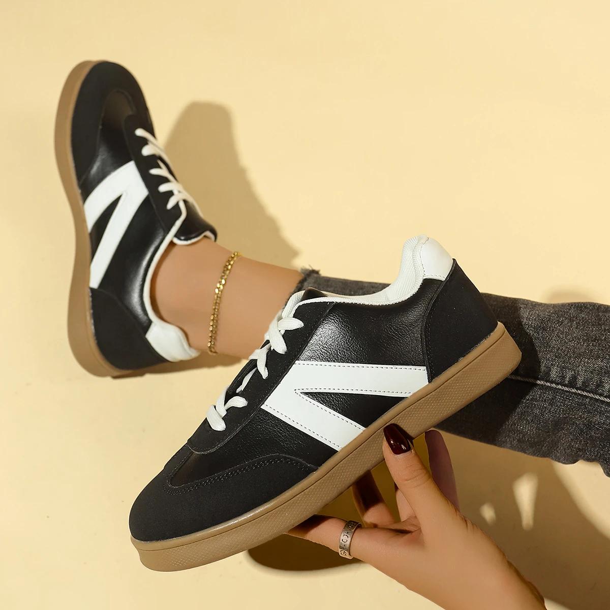 

Women Casual Walking Shoes New Autumn Flat Lace Up High Quality Sneakers Fashion Wild Flat Sole Loafers Women Sports Shoes 42