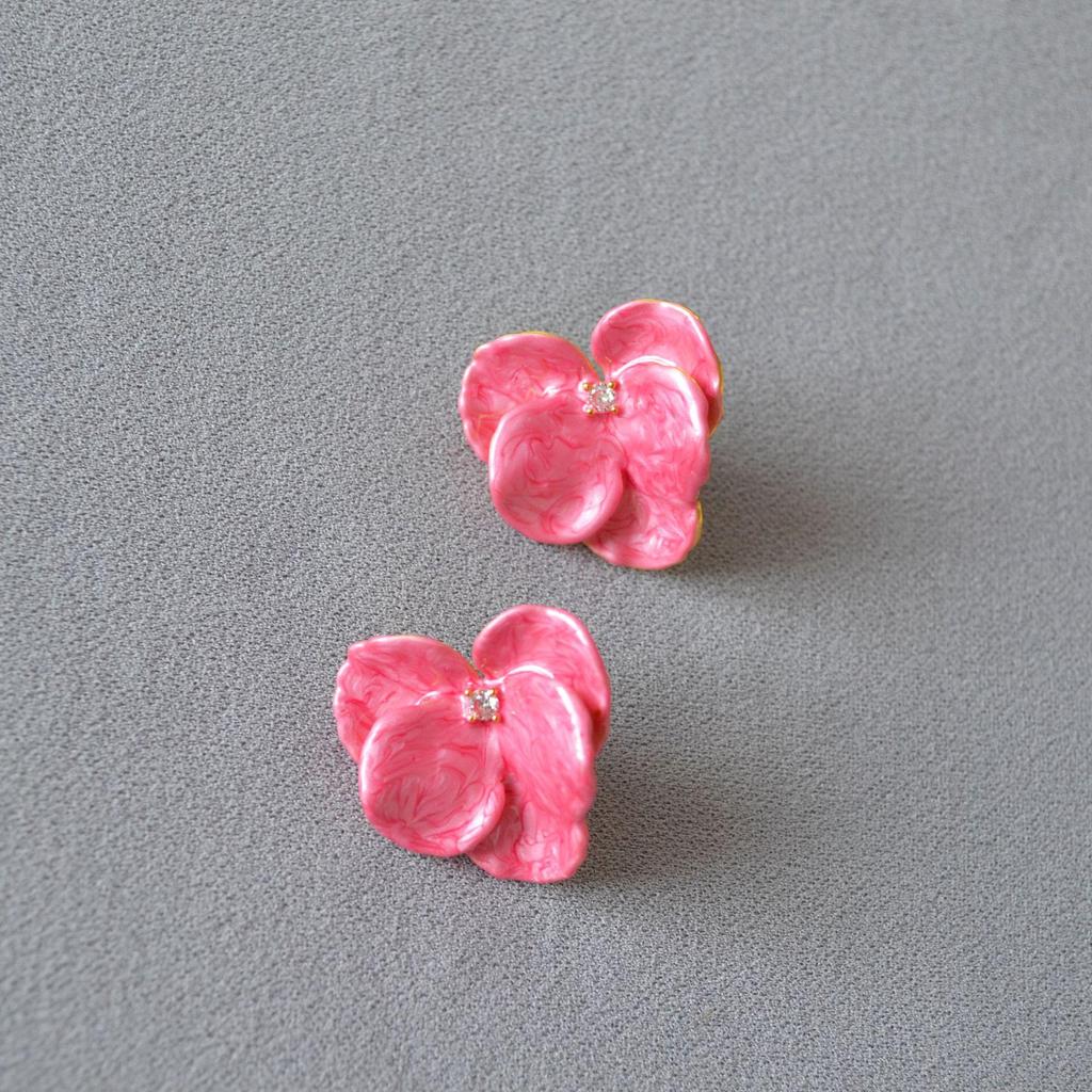 Yang Chaoyue 3D Floral Enamel Stud Earrings - Elegant French Design for Women