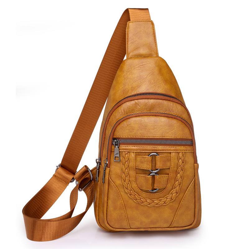 New Women's Bag Simple Breast Bag Soft Leather Texture Shoulder Bag Fashion Retro Messenger Bag Casual Travel Bag