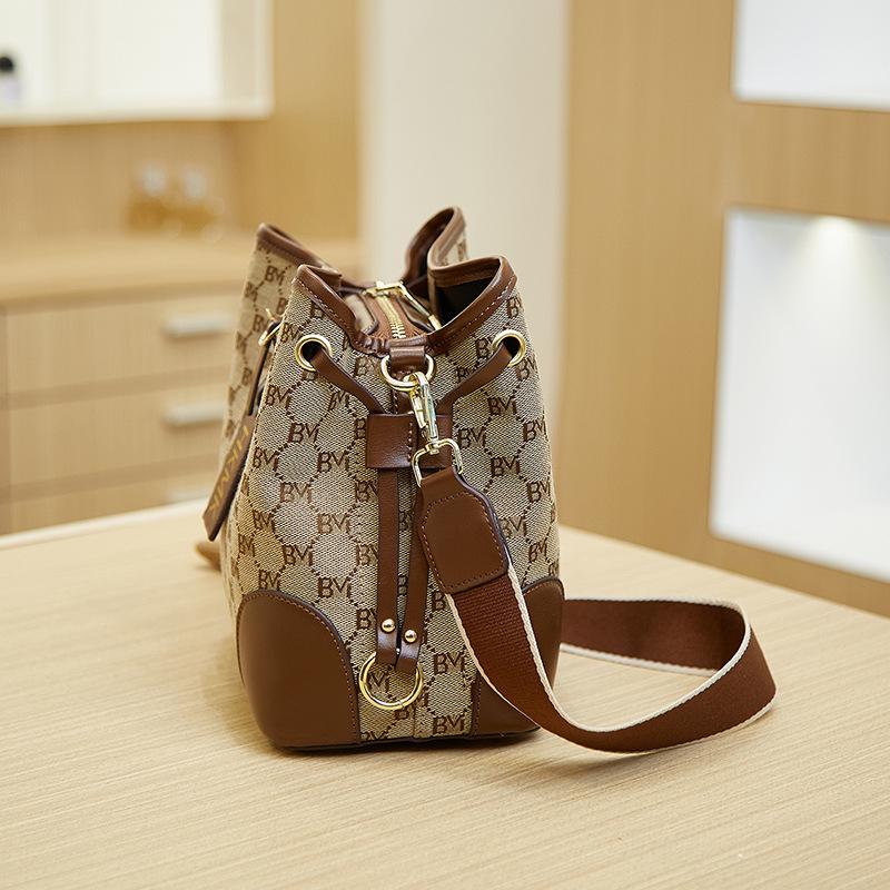 New Retro Printed Bucket Bag Summer Korean Style Fashionable Women's Bag Large Capacity Single shoulder Crossbody Bag Trendy