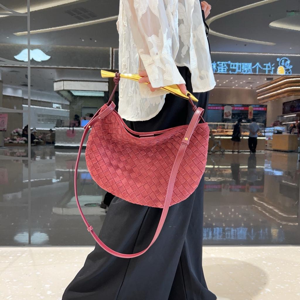 Grenzüberschreitend echtes Leder Retro mattes Leder gewebte Tasche Sardinen-Tasche neue Handtasche tragbar Schulter Crossbody Knödel-Tasche