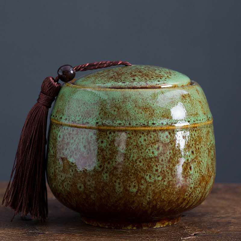 Creative Ceramic Small Tea Pot Kiln Turned Vintage Storage Candy Jar Portable Tea Set Accessories Medicine Powder Food Container