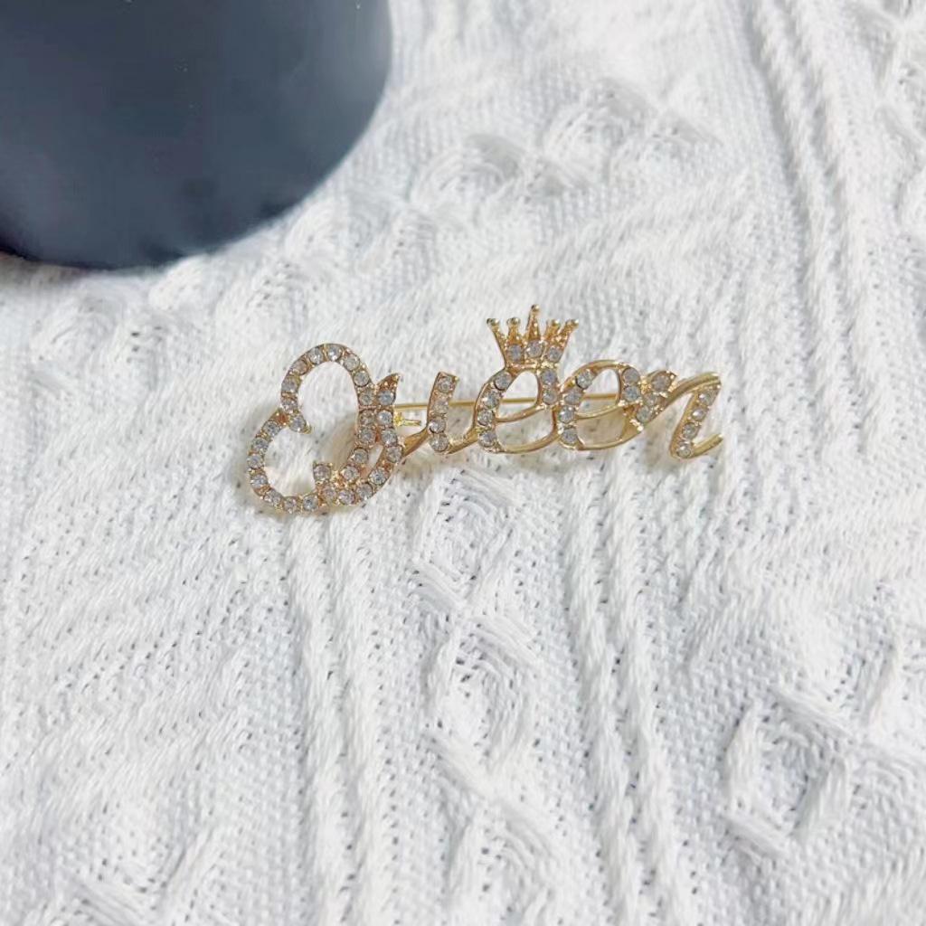 Light Luxury English Queen Crown Brooch Rhinestone Corsage Pin for Clothing Decoration