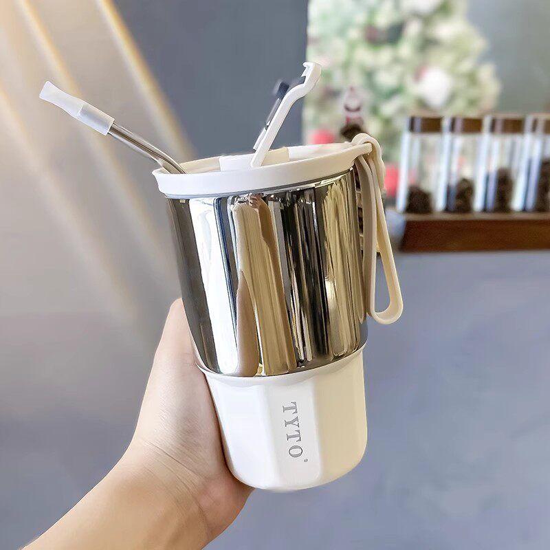 Large Capacity Vacuum Cup 2024 New Arrival Large Ice Cup Portable Vehicle-Borne Cup with Straw Summer Ins Traveling Vacuum Cup