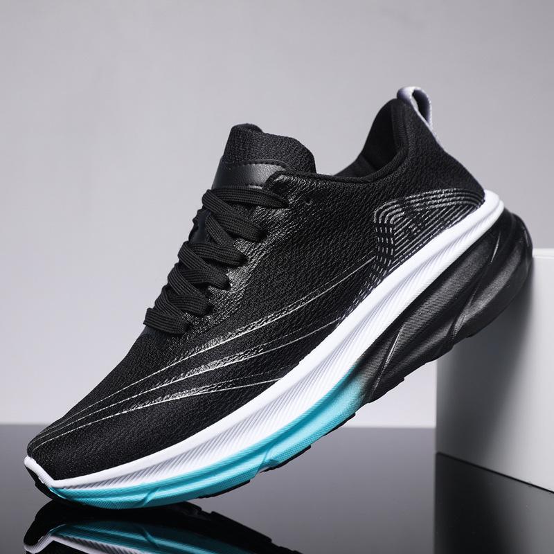 New fly-woven breathable running shoes, men's shoes spring and summer soft-soled casual shoes, men's platform shoes