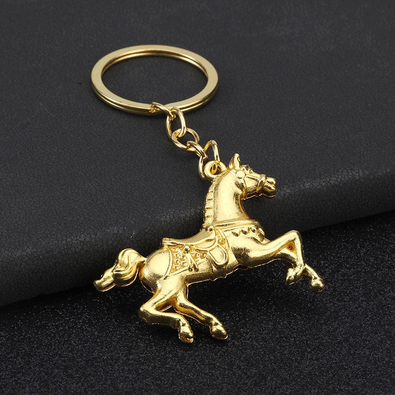 

1/3Pcs 3D Three-Dimensional War-Horse Pendant Personalized Creative Keychain Backpack Metal Badge Key Ring Gift E 1PCS