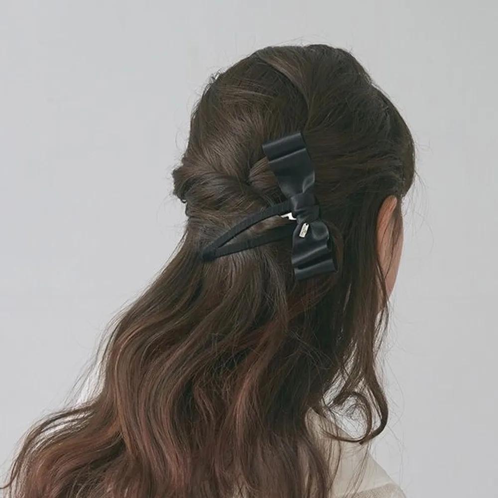 Double Ribbon Hair Clip JP-26-005AB black