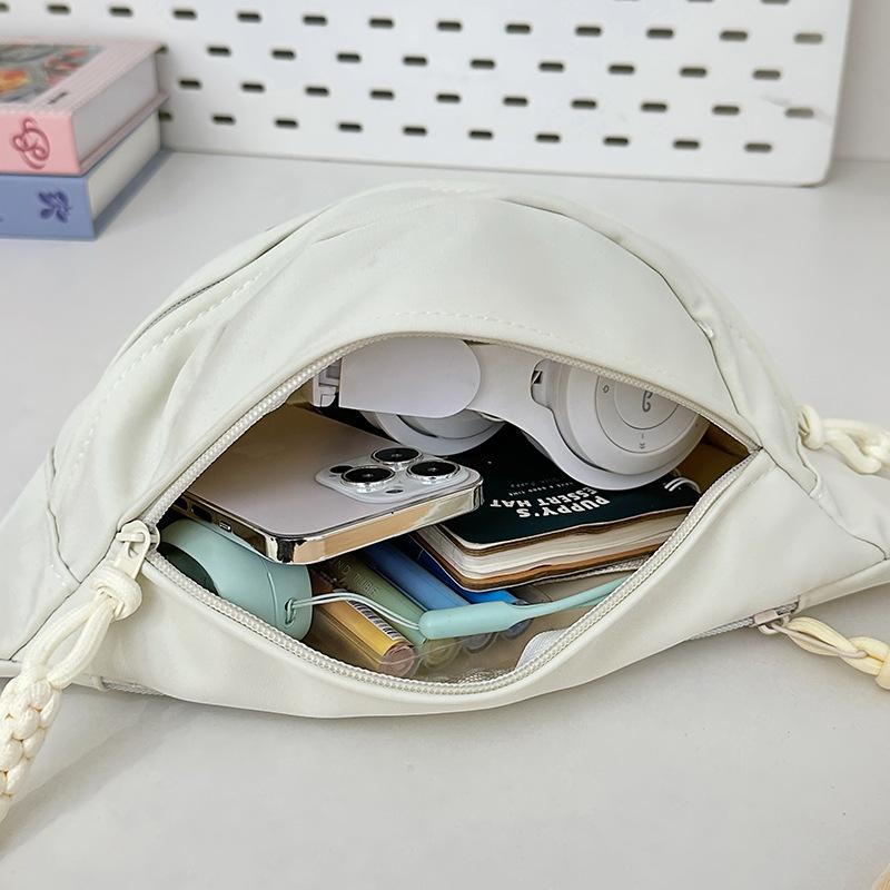 New Fashion Trend New Breast Bag Women's Bag Leisure Travel Bag Lightweight Shoulder Messenger Bag Simple and Versatile Fanny Pack