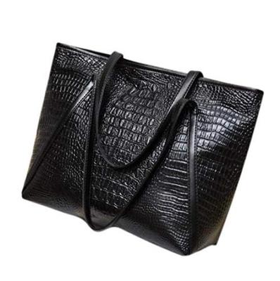 Homarina Commuter Bag, A4 Size Tote Bag, Women's, Black, Large Capacity, A4 Size, Lightweight Leather Shoulder Bag, Zipper Closure, Perfect for Job