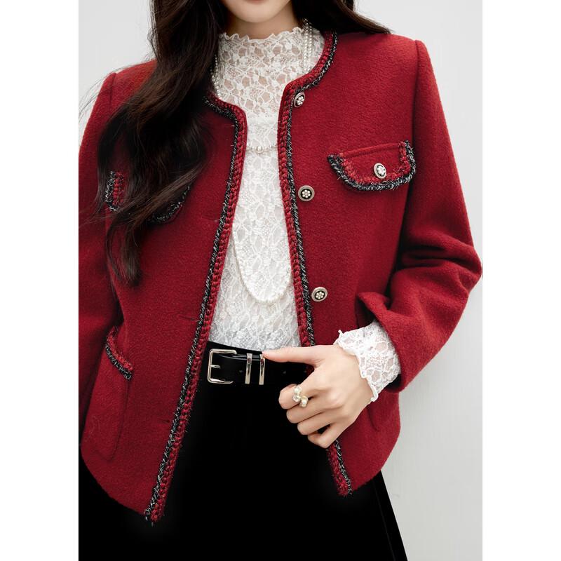 Qiushui Yiren Women's Classic Round Neck Short Jacket