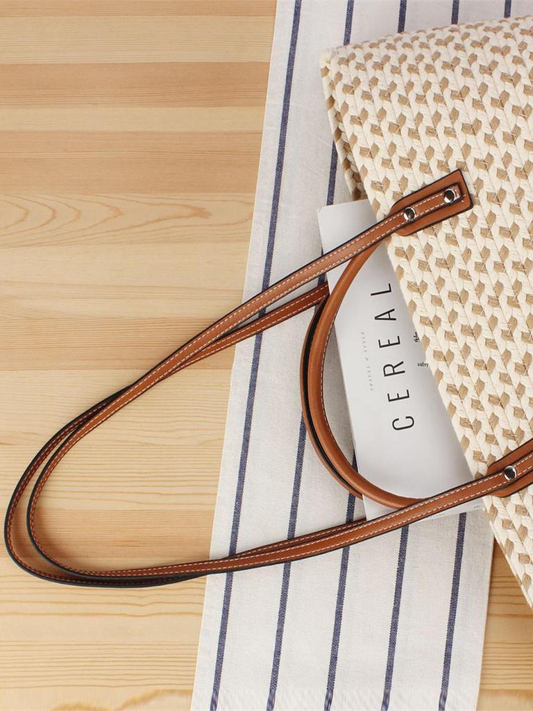 Bohemian Handmade Woven Shoulder Bag - Large Capacity, Casual Minimalist Style for Seaside Vacations and Everyday Use.