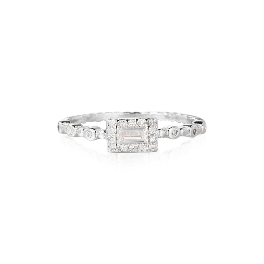 Trendy Elegant Dainty Rings For Women Romantic Women's Ring Shiny Zircon Gold Color Thin Finger Ring Accessories Jewelry KCR088