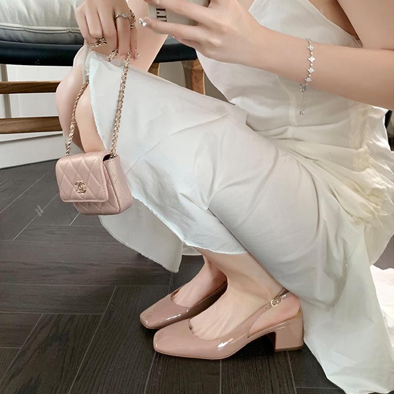 2025 summer new high-heeled sandals women's French temperament commuter bag head back empty word with thick-heeled sandals women