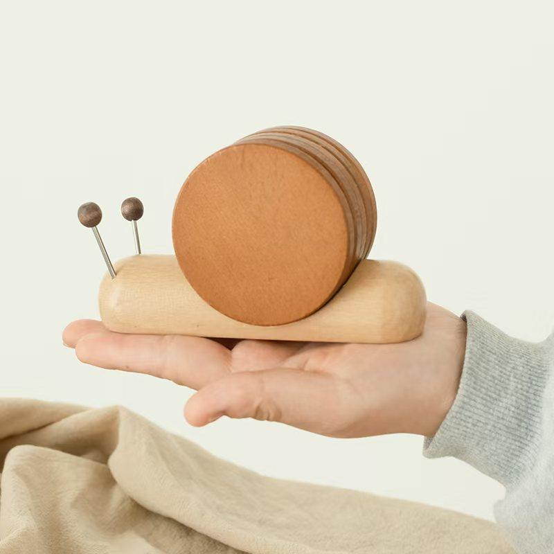 Charming Black Walnut Snail Coaster - Heat-Resistant, Home Decor Tea & Coffee Cup Mat, Relaxing and Pleasant Decorative Item