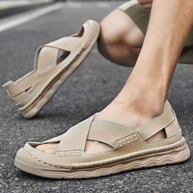 Fashion Fashion Brand Men's Outdoor Comfortable Thick Soled Non Slip Beach Shoes Summer New Men's Handmade Cowhide Breathable Sandals