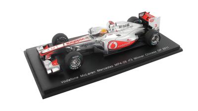 Spark Vodafone McLaren Mercedes Nr 3 Zwycięzca GP Chin 2011 Produkt Gotowy 1/43 MP4-26 L.Hamilton